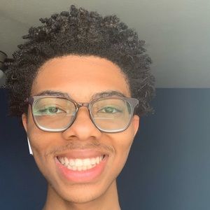 Meet your Posher, Gregory